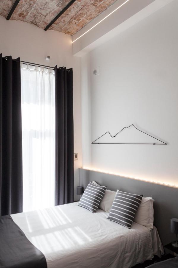 Vesucharme Suite Luxury Room Neapel Exteriör bild