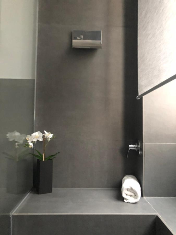 Vesucharme Suite Luxury Room Neapel Exteriör bild